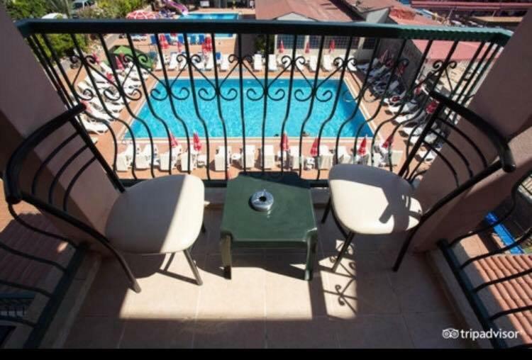 Club Chicago Hotel Marmaris Exterior photo